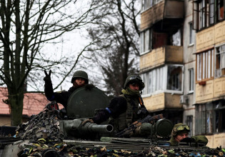 Ουκρανία: Με βαρύ οπλισμό προτίθεται να τη βοηθήσει η Σλοβακία
