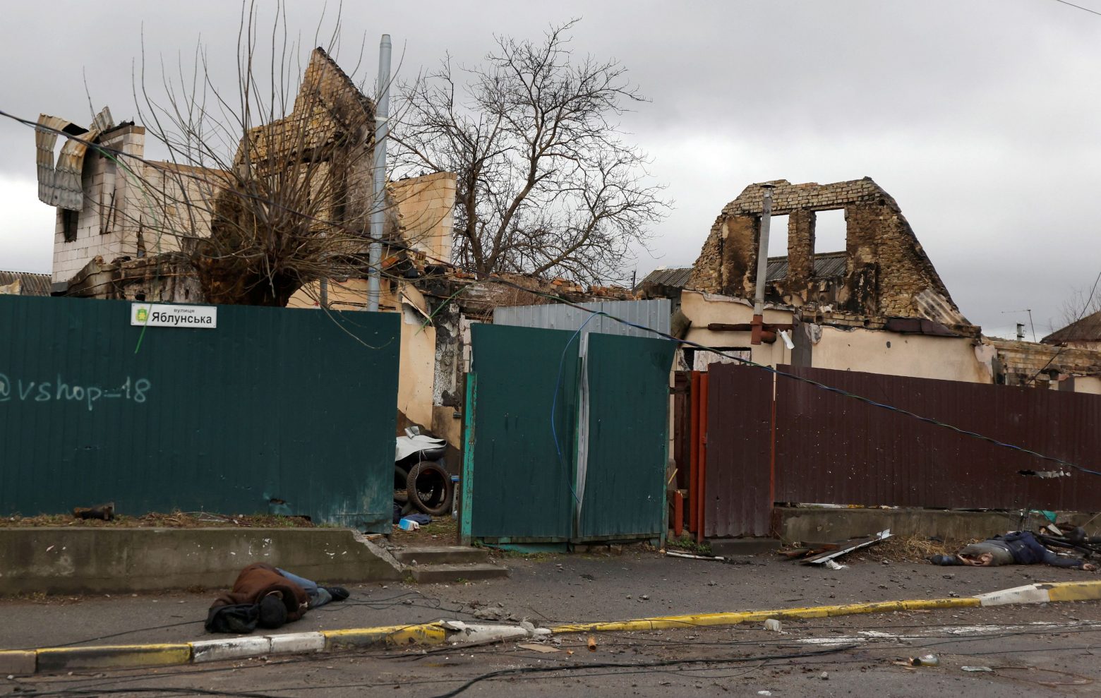 Ουκρανία: Άνδρας κρυβόταν στο υπόγειο του σπιτιού του στην Μπούκα για δύο εβδομάδες