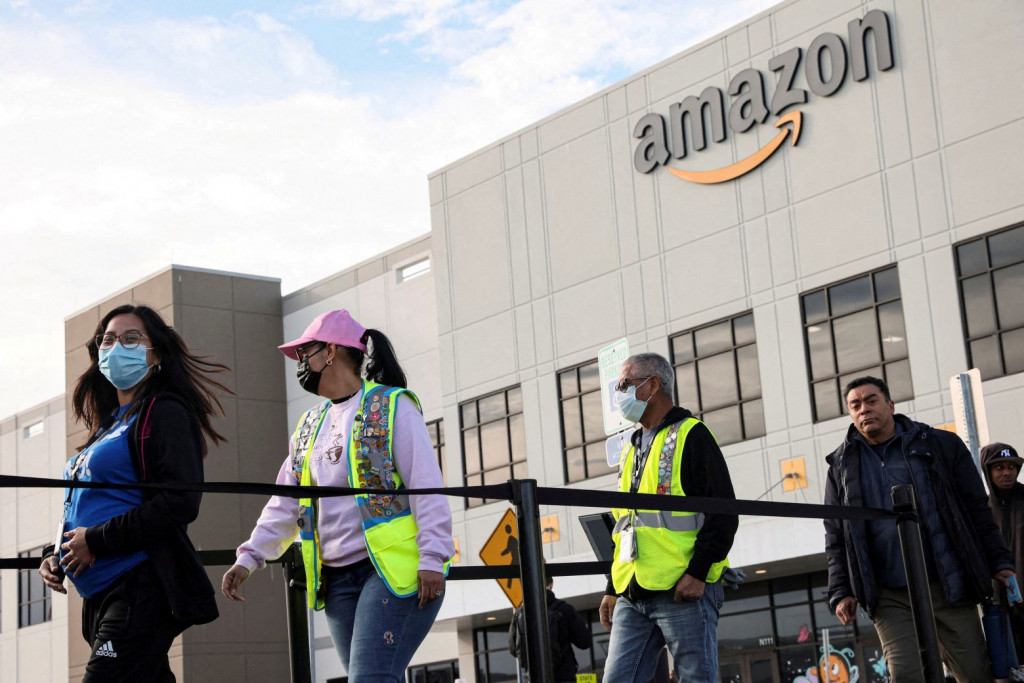 Amazon: Aμφισβητεί την ιστορική ψηφοφορία για σωματείο εργαζομένων στις ΗΠΑ