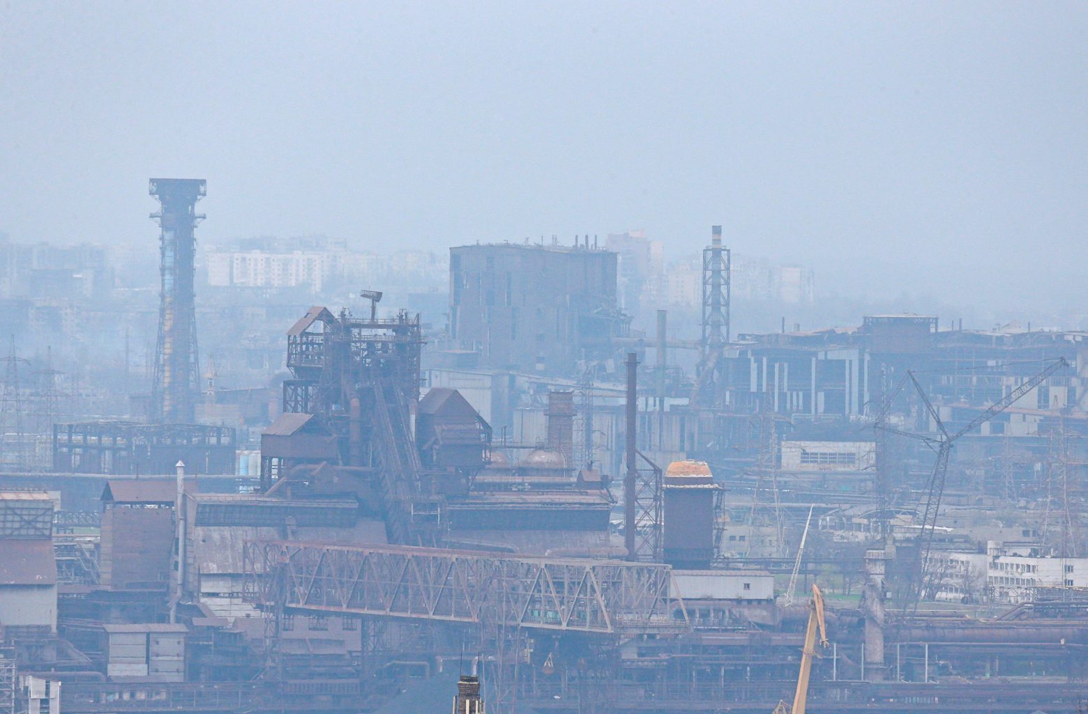Μαριούπολη: «Θα ισοπεδώσουμε τα πάντα στο εργοστάσιο Azovstal» - Τι δείχνουν οι «κλεμμένες» συνομιλίες Ρώσων στρατιωτών