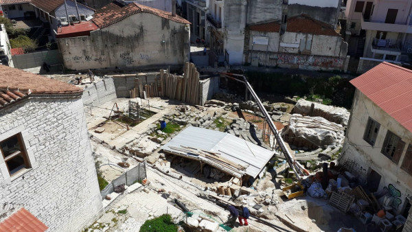Άρτα: Απομακρύνθηκαν οι αγωγοί αποχέτευσης ακάθαρτων πάνω από το Αρχαίο Θέατρο