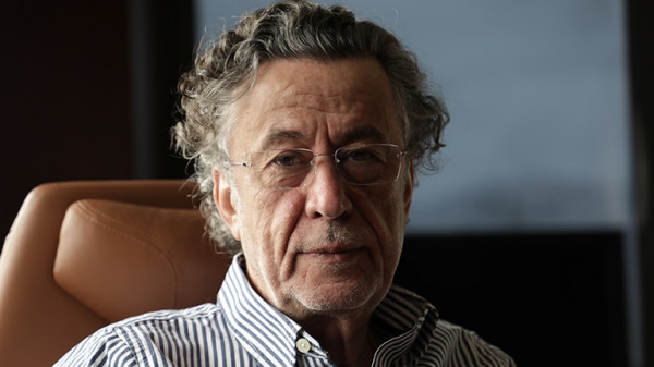 Μάκης Τριανταφυλλόπουλος: Σάλος στο twitter – Πρώτο τρεντ το #cancel_Τριανταφυλλόπουλος