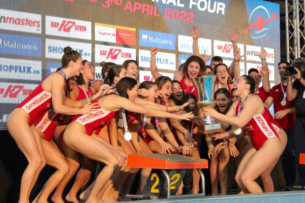 Θρύλος της Ευρώπης Ολυμπιακός (11-7)