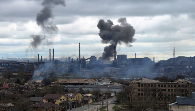 Ουκρανία: Ρωσικοί βομβαρδισμοί σε νοσοκομείο του Αζοφστάλ – Πληροφορίες για νεκρούς και τραυματίες