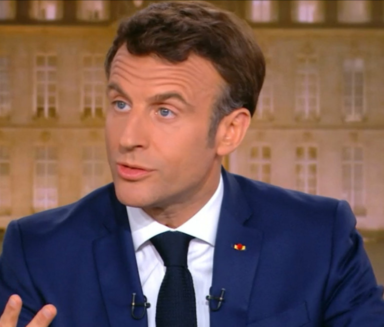 Γαλλία: Ανοιχτός στην εφαρμογή προτάσεων από τα κόμματα της αριστεράς και των οικολόγων ο Εμανουέλ Μακρόν