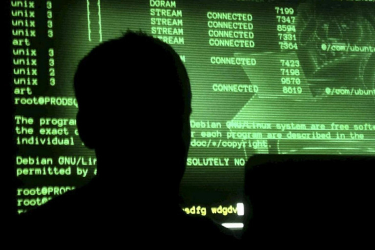 Ουκρανία: Mπαράζ ρωσικών κυβερνοεπιθέσεων προετοίμασε το έδαφος για τους βομβαρδισμούς