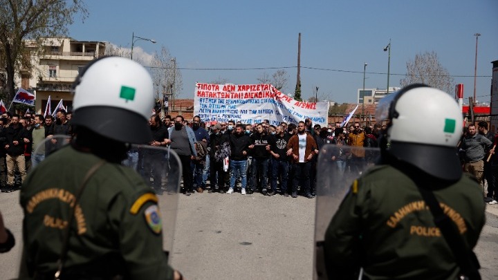 Θεσσαλονίκη: Έντεκα προσαγωγές από την πορεία στο λιμάνι – Τραυματίστηκε στέλεχος του ΚΚΕ