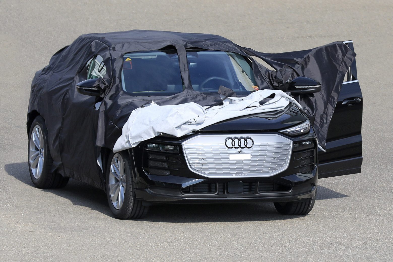 Audi Q6 e-tron: Όψεις... ηλεκτροκίνησης