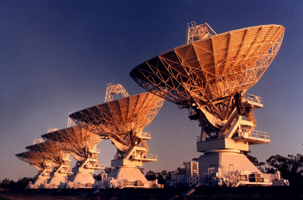 Μήνυμα σε μπουκάλι: Αστρονόμοι θέλουν να μεταδώσουν στους εξωγήινους τη θέση της Γης