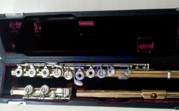 Εξάρχεια: Έκλεψαν φλάουτο αξίας 25.000 ευρώ από γνωστή σολίστ και το βρήκε πέντε χρόνια μετά σε… αγγελία