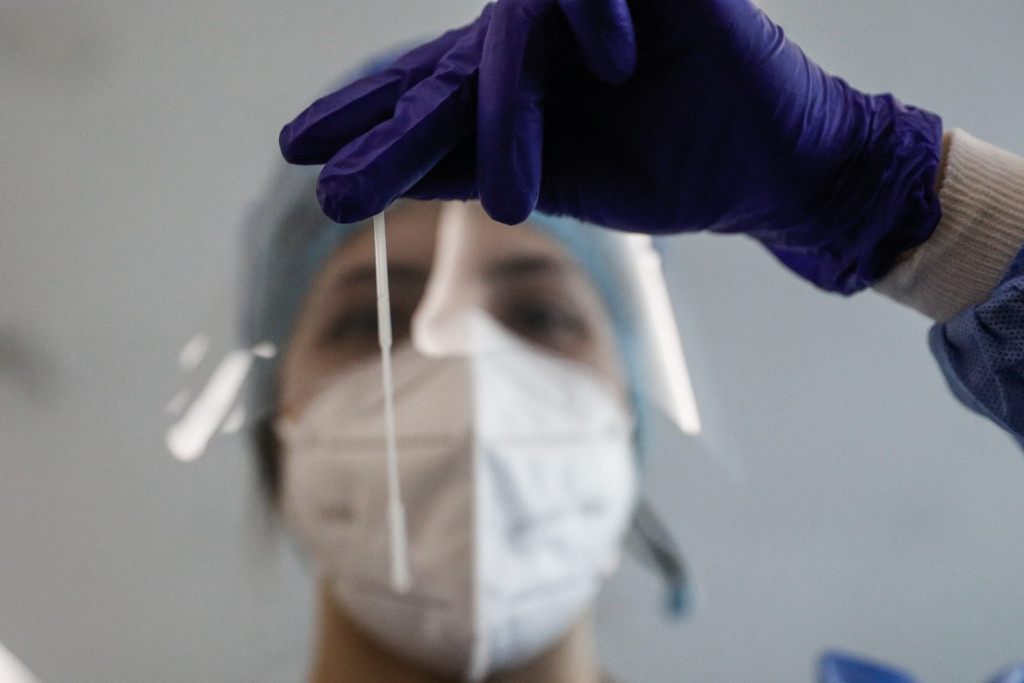 Κοροναϊός: Νέο τεστ δίνει αποτελέσματα σε 30 δευτερόλεπτα με την ακρίβεια της μοριακής εξέτασης