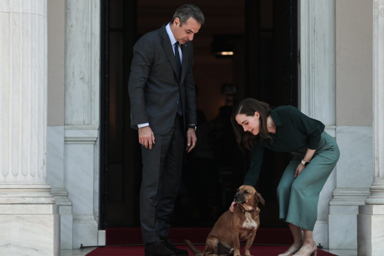 Πίνατ: Υποδέχτηκε τη Φινλανδή πρωθυπουργό στο Μαξίμου