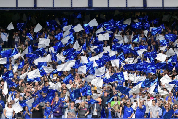 Οι οπαδοί της Έβερτον προκάλεσαν ζημιές στο «Άνφιλντ» μετά την ήττα από την Λίβερπουλ