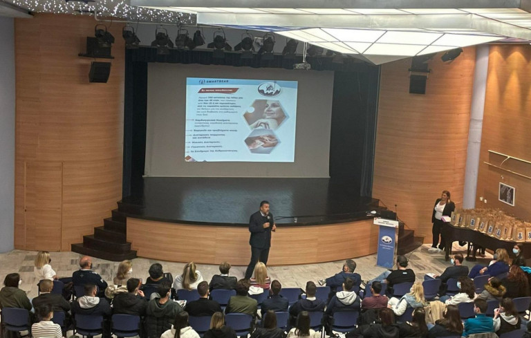 Παλαιό Φάληρο: 700 ηλικιωμένοι σε πιλοτικό πρόγραμμα υγιούς γήρανσης