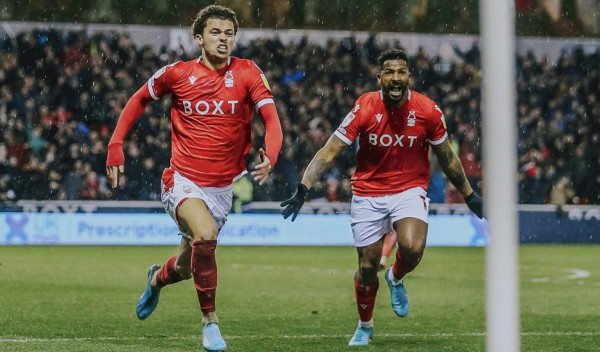 Νότιγχαμ Φόρεστ – Κόβεντρι 2-0: «Τρένο» και φουλ για πλέι οφ!