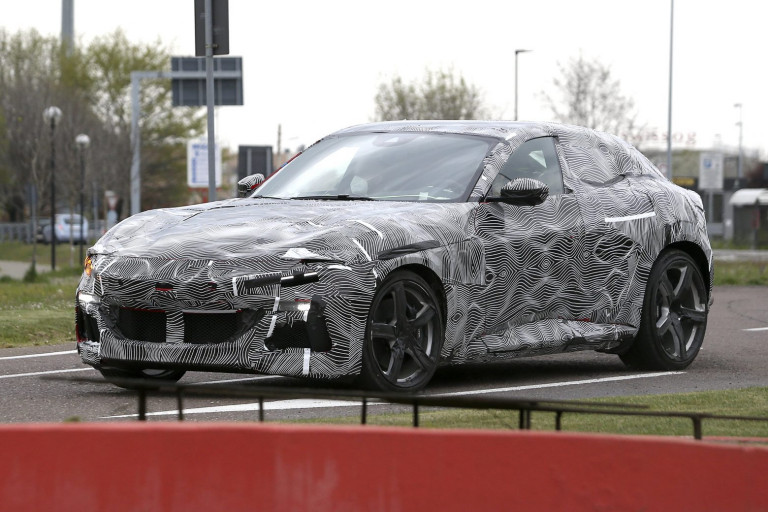 Ferrari Purosangue: Περιπέτεια εν όψει