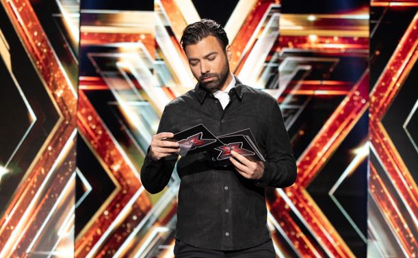Chair challenge: Η αναζήτηση για το επόμενο μεγάλο αστέρι της ελληνικής μουσικής συνεχίζεται στο «X Factor»