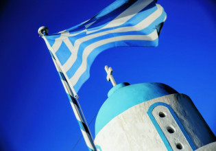 Κοροναϊός: Ποια μέτρα ισχύουν ακόμη σε εστίαση, κέντρα διασκέδασης και εκκλησία