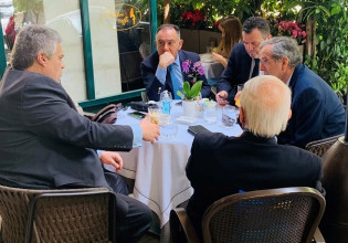 Ο Σαμαράς, το τάγμα Αζόφ, η ακρίβεια και το κερί της γιαγιάς