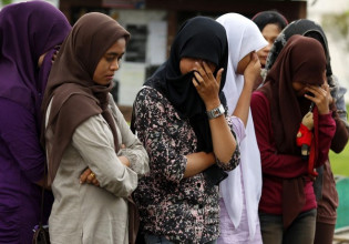 Ινδονησία: Δώδεκα γυναίκες νεκρές από κατολίσθηση σε παράνομο χρυσωρυχείο