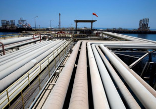 Πόλεμος στην Ουκρανία: Αποδεσμεύουν 60 εκατ. βαρέλια πετρελαίου οι χώρες του ΔΟΕ