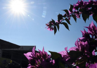 Καιρός: Με καλοκαιρινές θερμοκρασίες θα κάνουμε Πάσχα