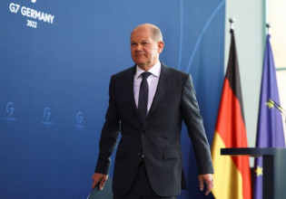 Γαλλικές εκλογές: Μήνυμα στήριξης του Μακρόν από τον Σολτς