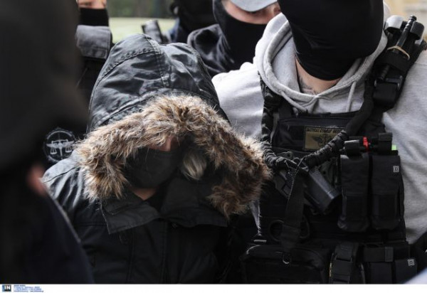 Έφτασε στην ανακρίτρια η Ρούλα Πισπιρίγκου