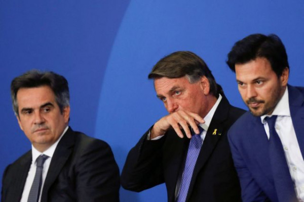 Βραζιλία: Οι πόλεις που η πλειοψηφία ψήφισε Μπολσονάρου είχαν 60% υψηλότερη θνητότητα από κοροναϊό