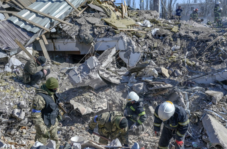 Ουκρανία: Νέα τραγωδία στο Μικολάιβ - Δέκα άμαχοι σκοτώθηκαν και 46 τραυματίστηκαν από ρωσικούς βομβαρδισμούς