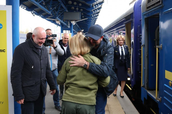 Ουκρανία: Στο Κίεβο ο Σαρλ Μισέλ – Το μήνυμα που έστειλε