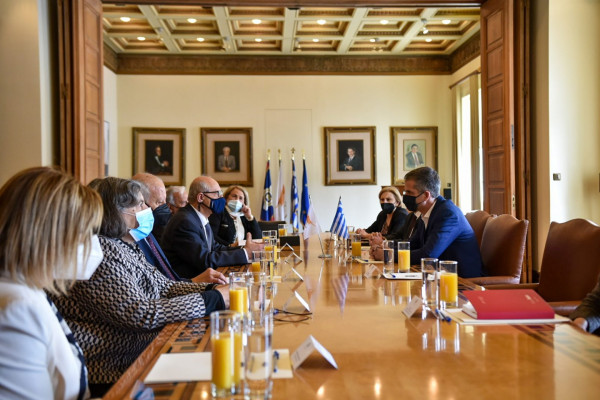 Μπακογιάννης: Ανακοίνωσε την ανέγερση Μνημείου στην Αθήνα για τους Πεσόντες και Αγνοούμενους της Κυπριακής τραγωδίας