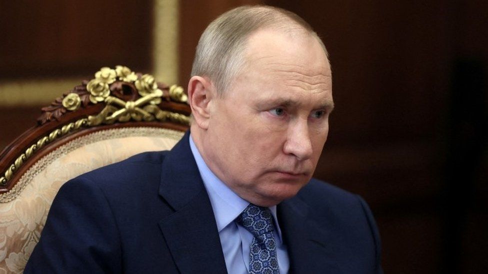Editorial Ta Nea: The irrationality of Putin's war