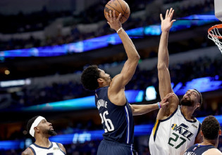 «Μπρέικ» της Γιούτα στο Ντάλας (99-93)