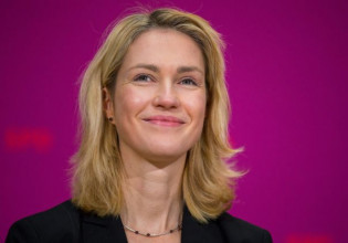 Πόλεμος στην Ουκρανία: Το «αστέρι» των Γερμανών Σοσιαλδημοκρατών στη σκιά του Πούτιν