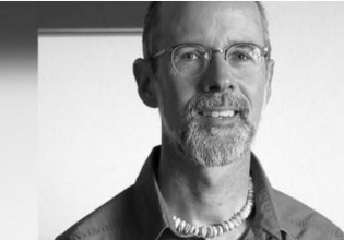 ΗΠΑ: Αυτοπυρπολήθηκε περιβαλλοντικός ακτιβιστής έξω από το Ανώτατο Δικαστήριο – Υπέκυψε στα τραύματά του