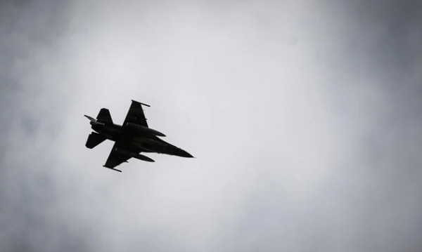 Οργή Αθήνας: Έντονο διάβημα διαμαρτυρίας για τις υπερπτήσεις τουρκικών F-16 πάνω από ελληνικά νησιά