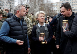 Φον ντερ Λάιεν: Αν η καταστροφή στην Μπούκα δεν είναι έγκλημα πολέμου, τότε τι είναι;