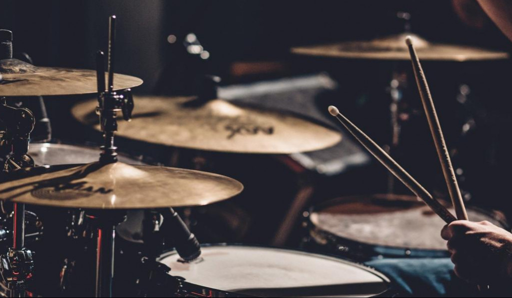 Υπόθεση ντράμερ: Στο εδώλιο του Εφετείου για την αποπλάνηση 8χρονου κοριτσιού