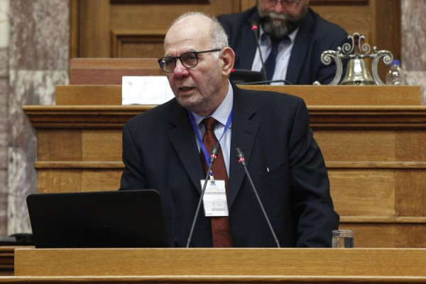 Η Ιατρική Σχολή του ΕΚΠΑ αποχαιρετά τον Γιάννη Κυριόπουλο