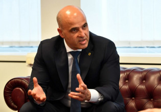 Πρωθυπουργός Βόρειας Μακεδονίας: «Η Ρωσία θέλει συγκρούσεις στα Βαλκάνια»