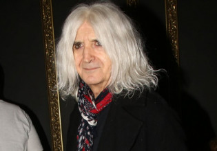 Νίκος Καρβέλας: Πατέρας για τρίτη φορά ο γνωστός μουσικοσυνθέτης