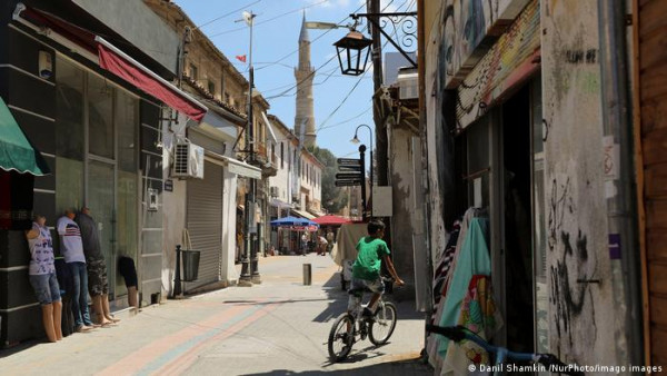 Σε βαθιά πολιτική και οικονομική κρίση οι Τουρκοκύπριοι