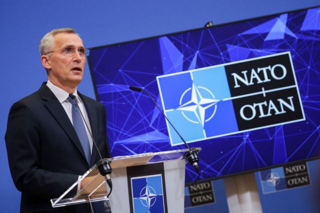 Στόλτενμπεργκ: Το ΝΑΤΟ θα συζητήσει για την παράδοση περισσότερων όπλων στην Ουκρανία