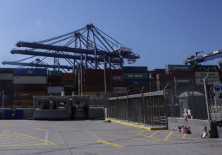 Πειραιάς: Νέο εργατικό ατύχημα στην COSCO – Λιμενεργάτης έπεσε στο κενό από ύψος 12 μέτρων