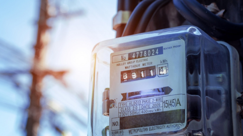 Θερινό ωράριο για το νυχτερινό τιμολόγιο ρεύματος από την 1η Μαΐου