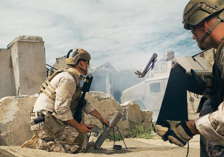 Πόλεμος στην Ουκρανία: Οι ΗΠΑ στέλνουν τα πανίσχυρα drones Switchblade-600