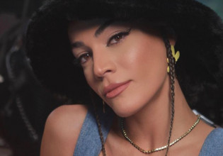 Η Ήβη Αδάμου φτιάχνει τσουρέκια με την πεθερά της και ο Μιχάλη Κουινέλης καμαρώνει