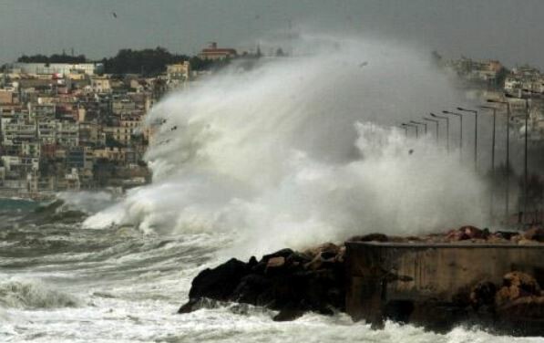 Καιρός Πάσχα: Έκτακτο δελτίο θυελλωδών ανέμων, μέχρι 9 μποφόρ στο Ιόνιο