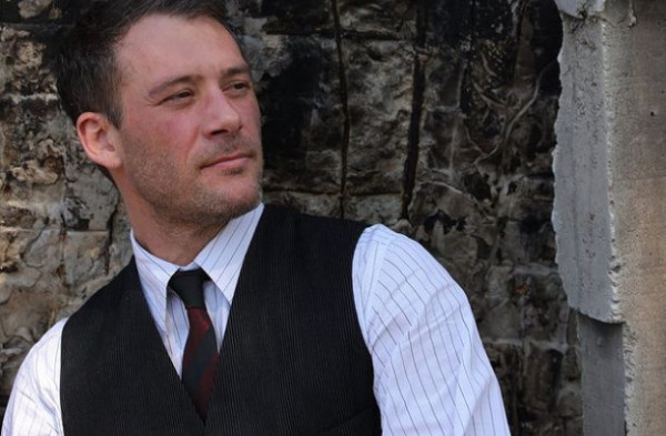 Αντίνοος Αλμπάνης: Ξεκαθαρίζει τη σχέση του με τον Πέτρο Φιλιππίδη – Είχαν στενούς δεσμούς;